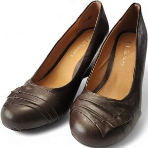 CL by Laundry In Luck Wedge Heel Pumps Dressy Comfort Brown Leather Size 8 US‎